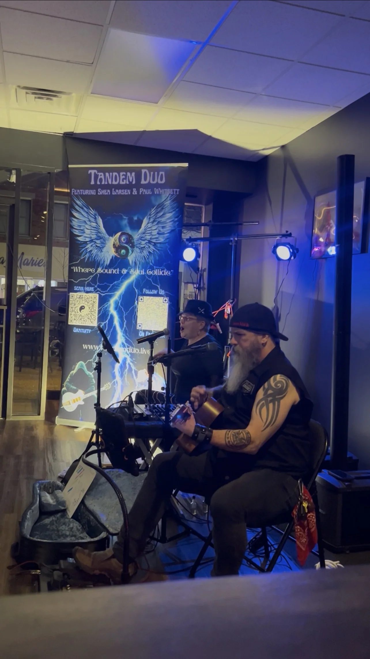 Live acoustic music at Cold Cocked